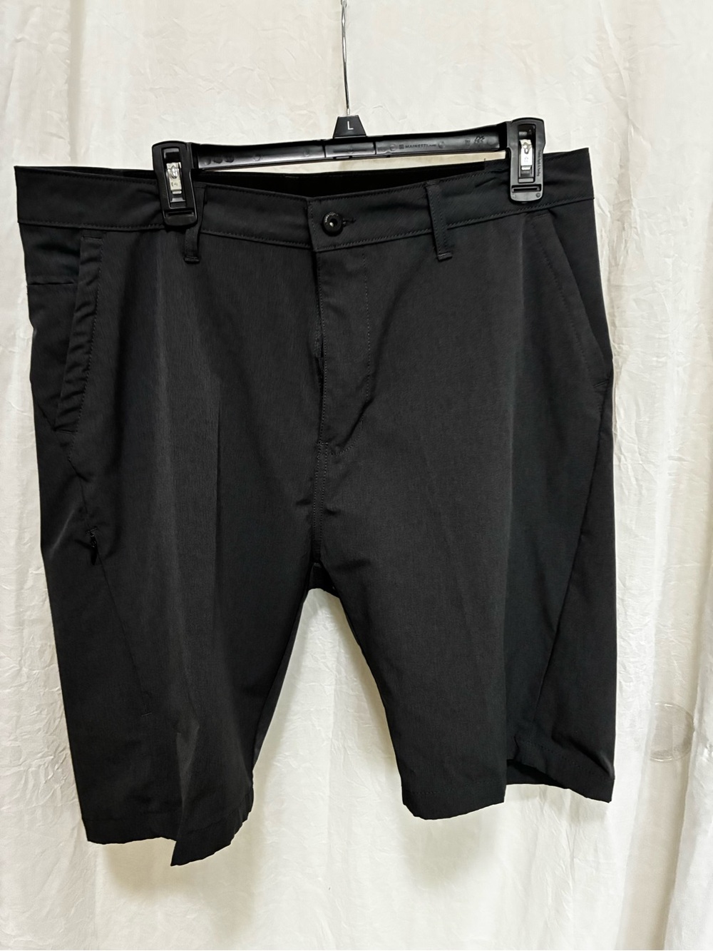 Kenneth Cole Gray  Flat-Front Casual Shorts